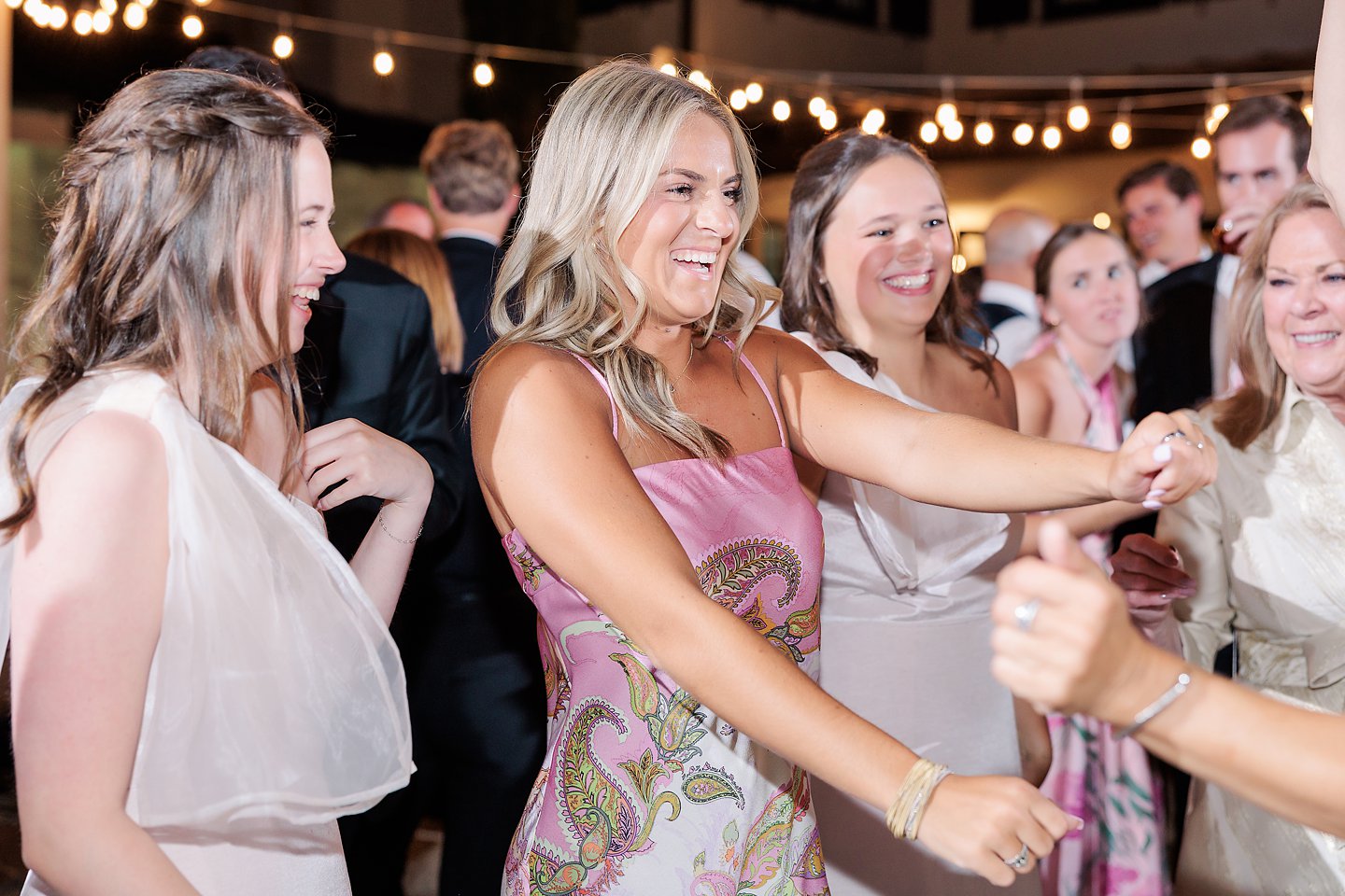 hotel domestique wedding jennifer stuart photography 0200