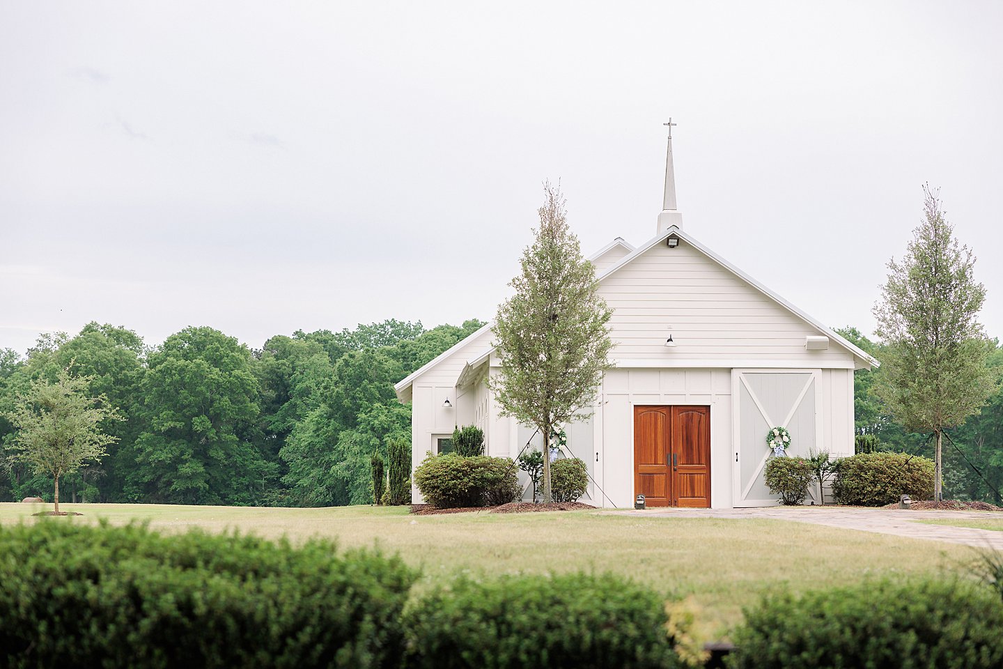 tin roof farms wedding jennifer stuart photography 0076