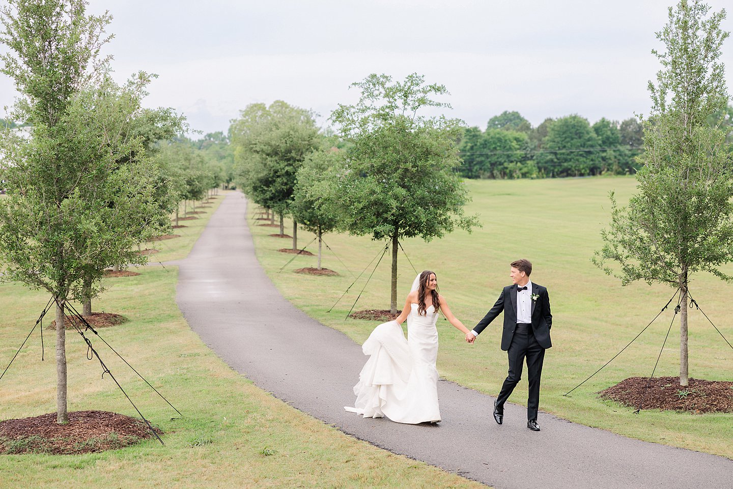 tin roof farms wedding jennifer stuart photography 0123