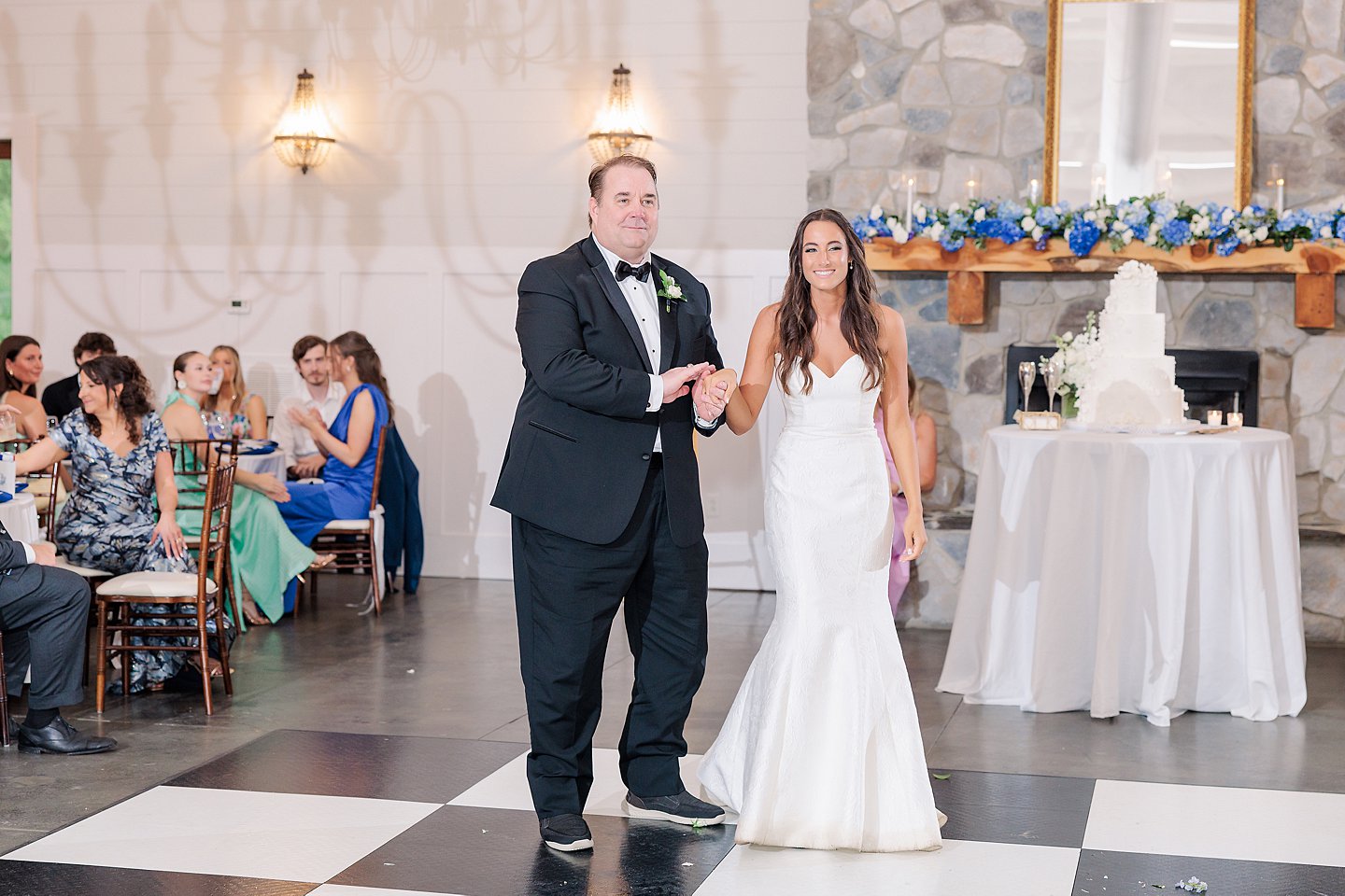 tin roof farms wedding jennifer stuart photography 0164