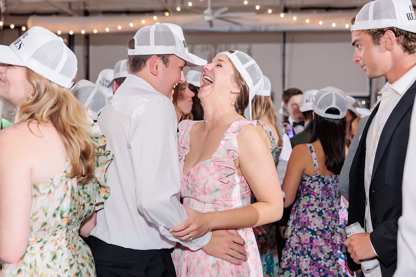 tin roof farms wedding jennifer stuart photography 0205
