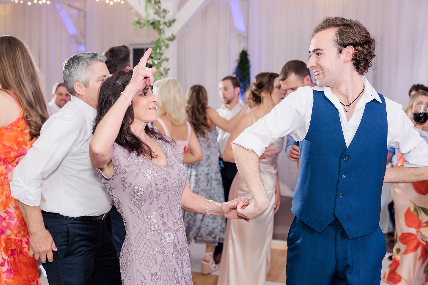 aurora farm wedding jennifer stuart photography 0231