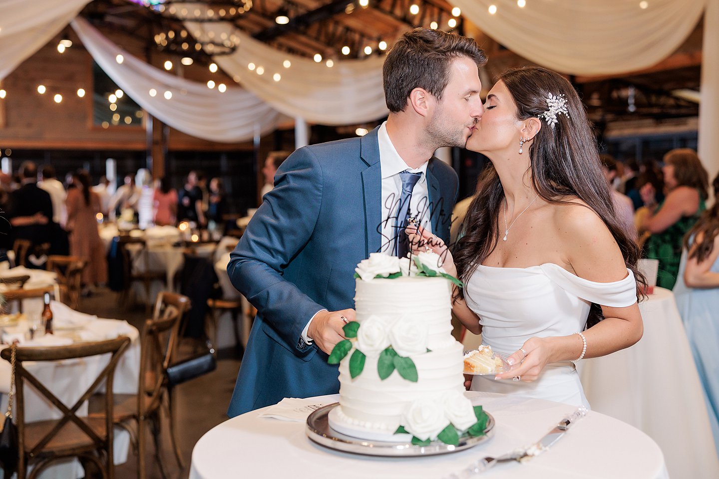 barn sitton hill wedding jennifer stuart photography 0165