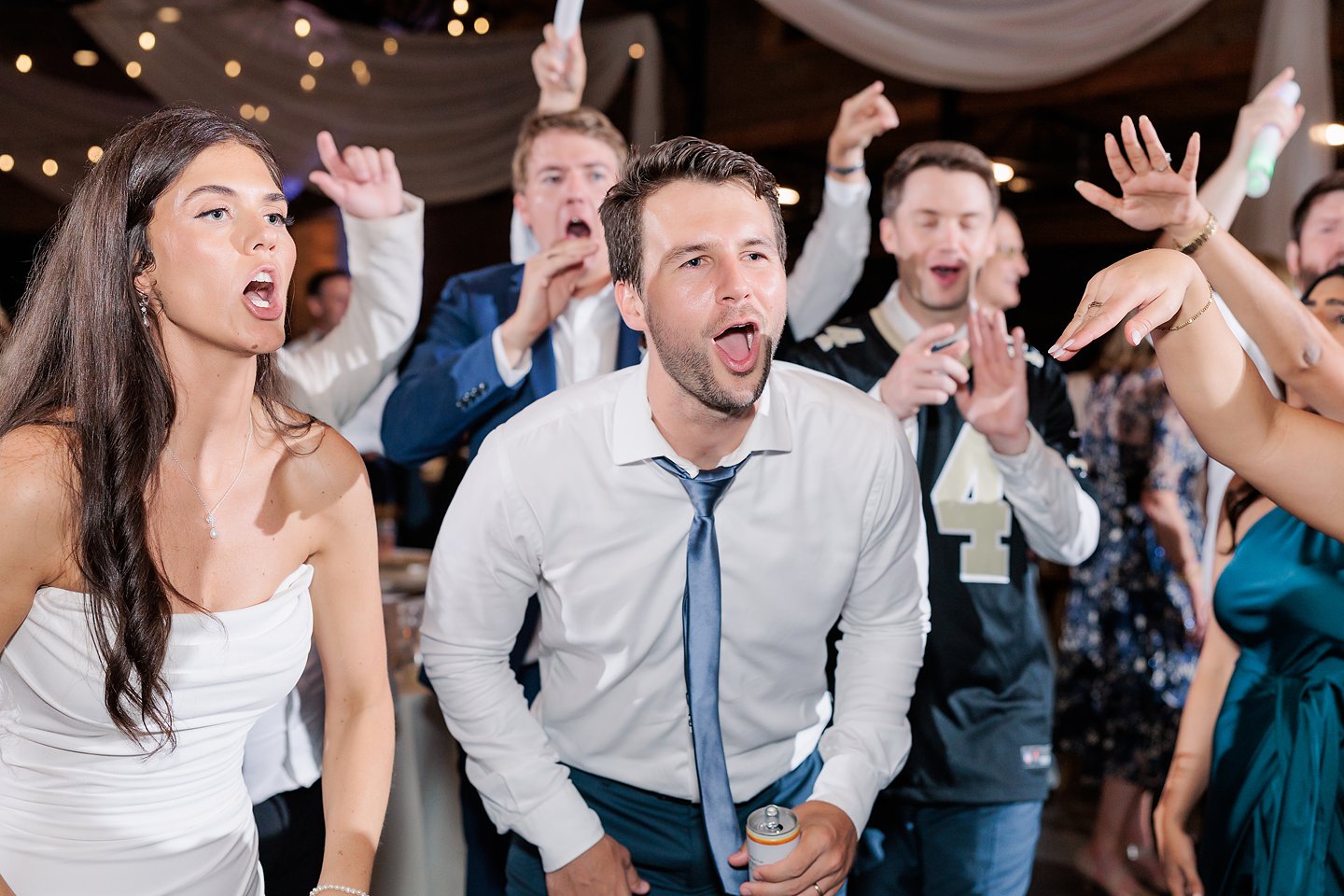 barn sitton hill wedding jennifer stuart photography 0205
